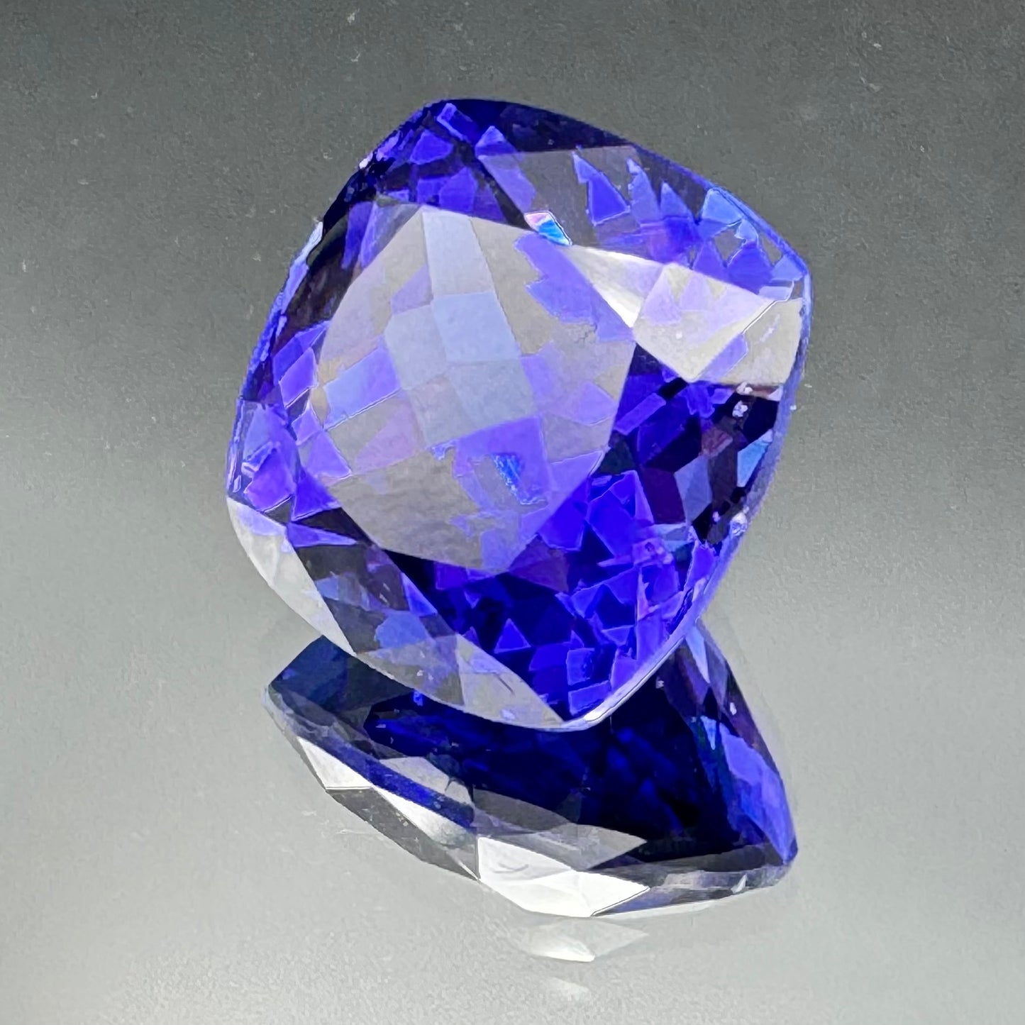 ODYSSEY nr.3 Tanzanite