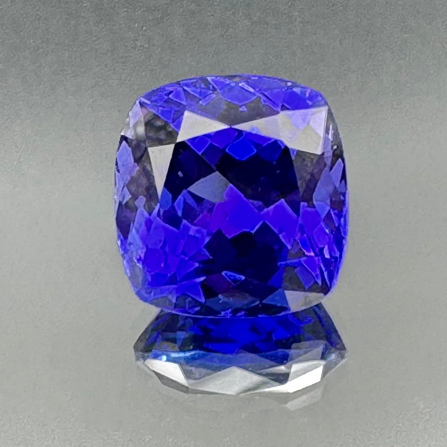 ODYSSEY nr.3 Tanzanite