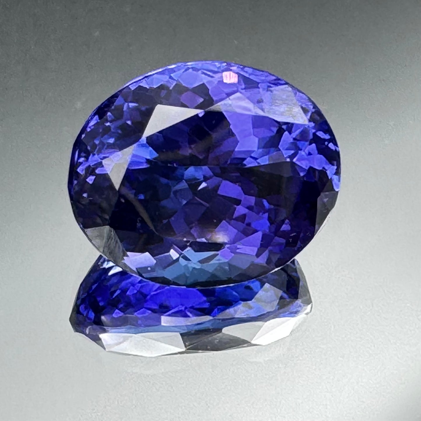 HALO nr.5 Tanzanite