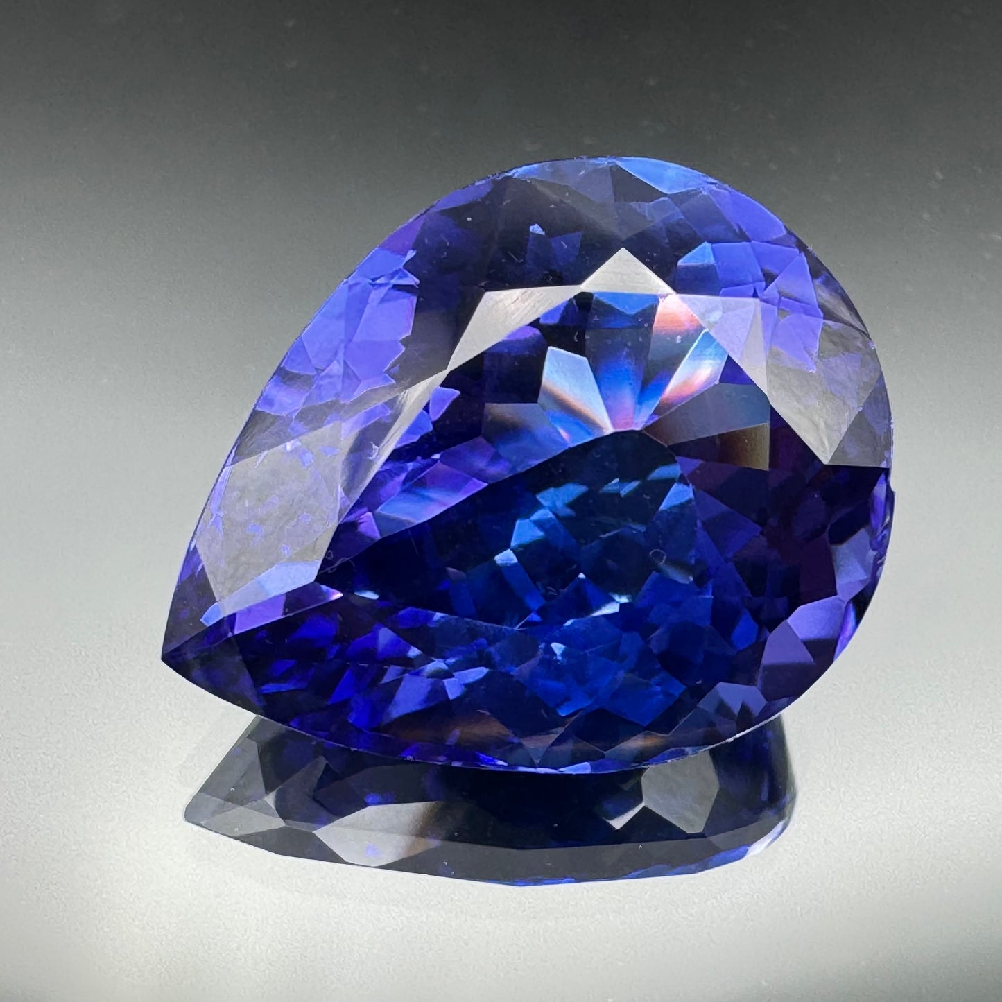 SOLSTICE nr.7 Tanzanite