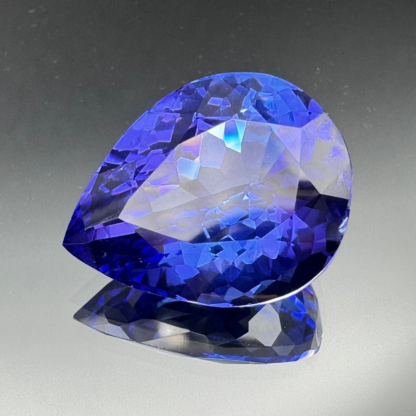 SOLSTICE nr.7 Tanzanite